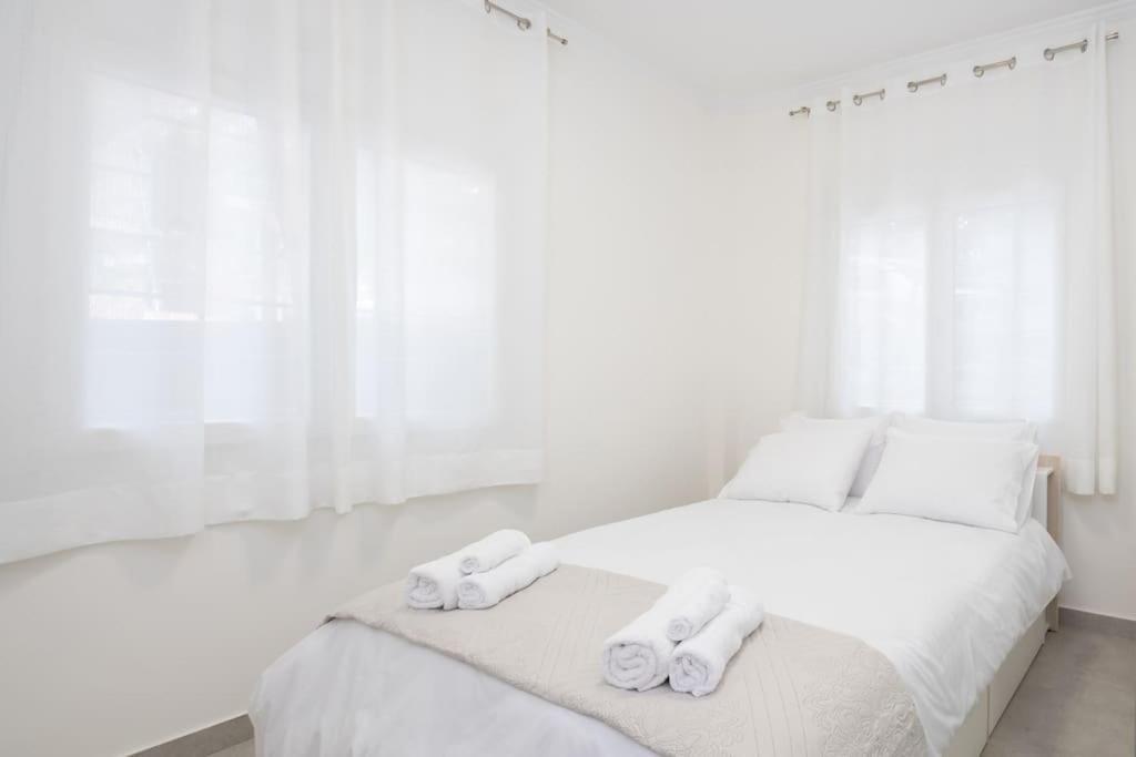 Zografou House Living By 8essentially Apartment Athens